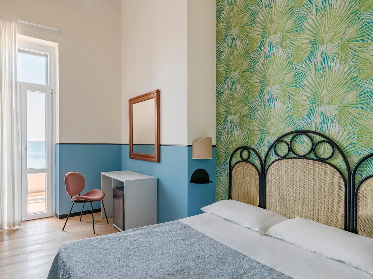 Hotel Riviera Anzio Buitenkant foto