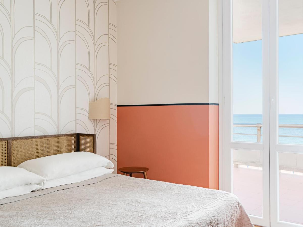 Hotel Riviera Anzio Buitenkant foto