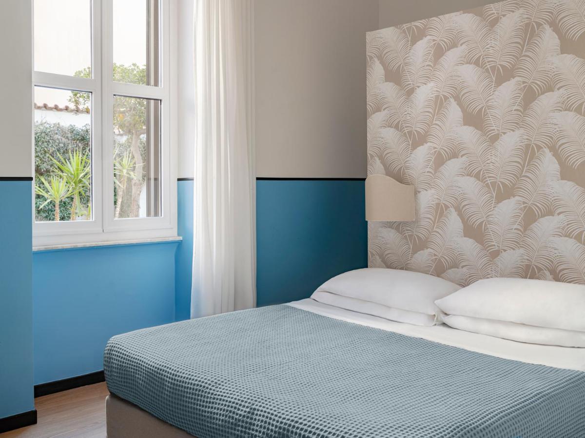 Hotel Riviera Anzio Buitenkant foto