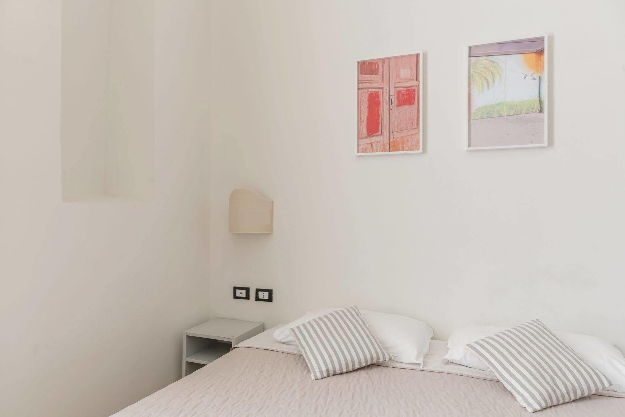 Hotel Riviera Anzio Buitenkant foto